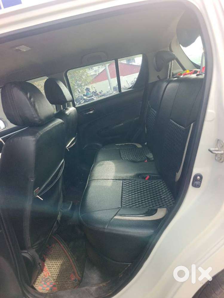 Maruti Suzuki Swift Lxi, 2015, Petrol