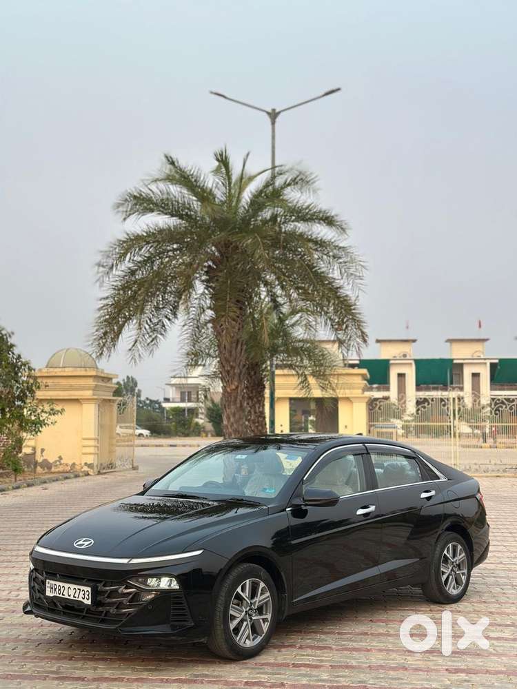 Hyundai Verna 1.5 Sx (o) Vtvt, 2023, Petrol