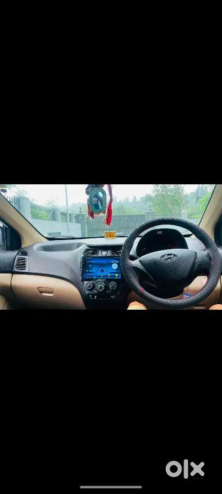 Hyundai Eon 2013 Variant