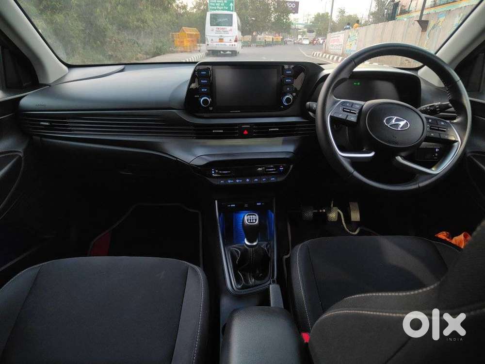 Hyundai New I20 1.2 Asta Mt, 2023, Petrol