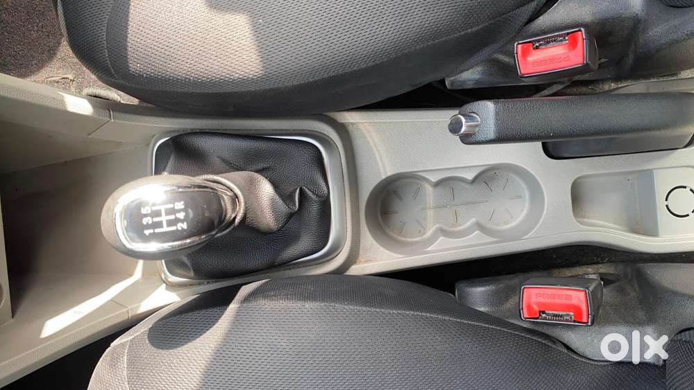 Tata Tiago 1.2 Revotron Xt, 2016, Petrol