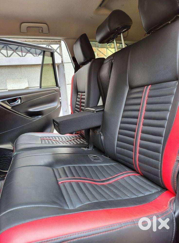 Toyota Innova Crysta [2020-ongoing] 2.4 Gx 8 Str, 2022, Diesel