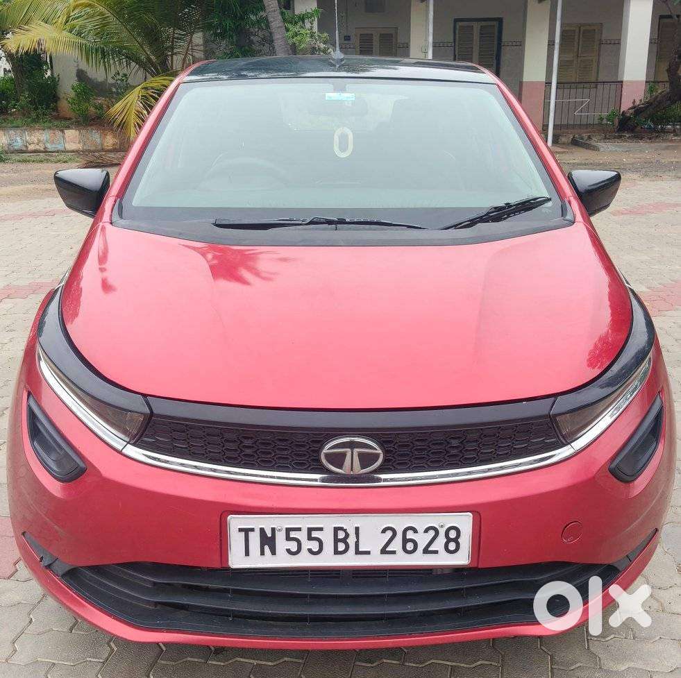 Tata Altroz 1.2 Xe Plus Petrol, 2022, Petrol