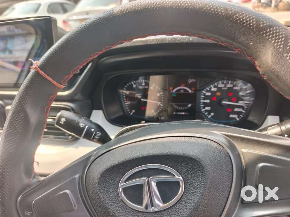 Tata Punch Accomplished, 2023, Petrol