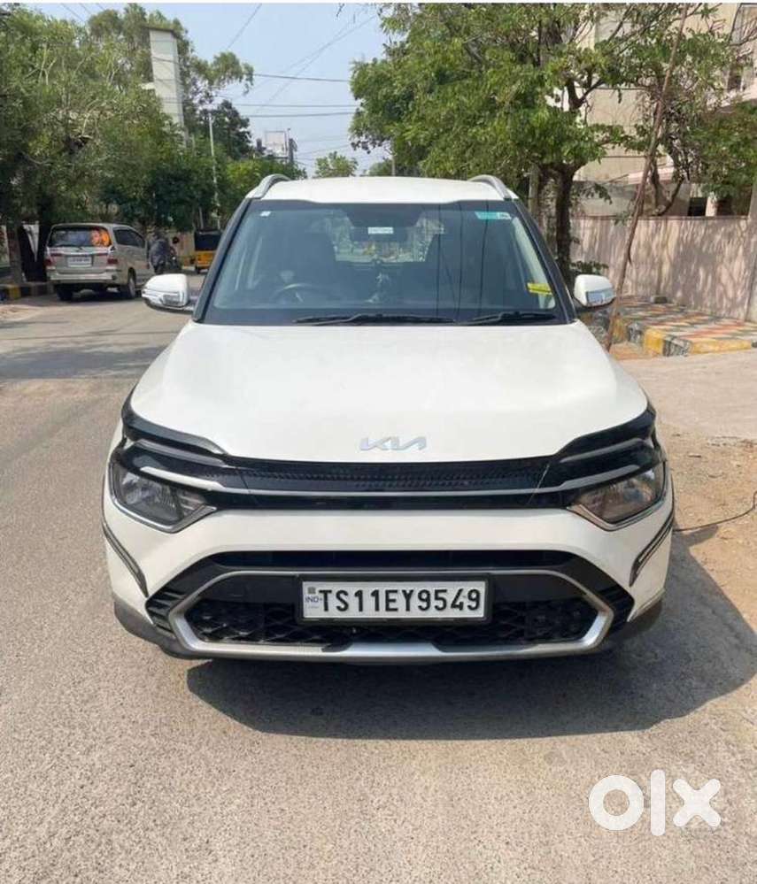 Kia Carens Petrol Manual 2023