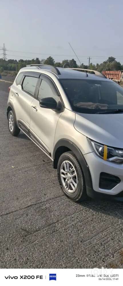Renault Triber Petrol 2023