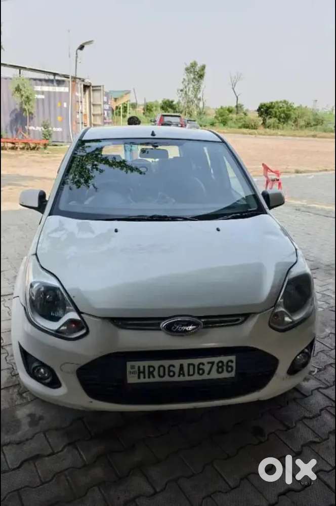 Ford Figo Diesel Zxi 2014  2029 Tak Paas