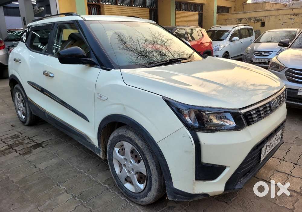 Mahindra Xuv300 W6, 2020, Petrol