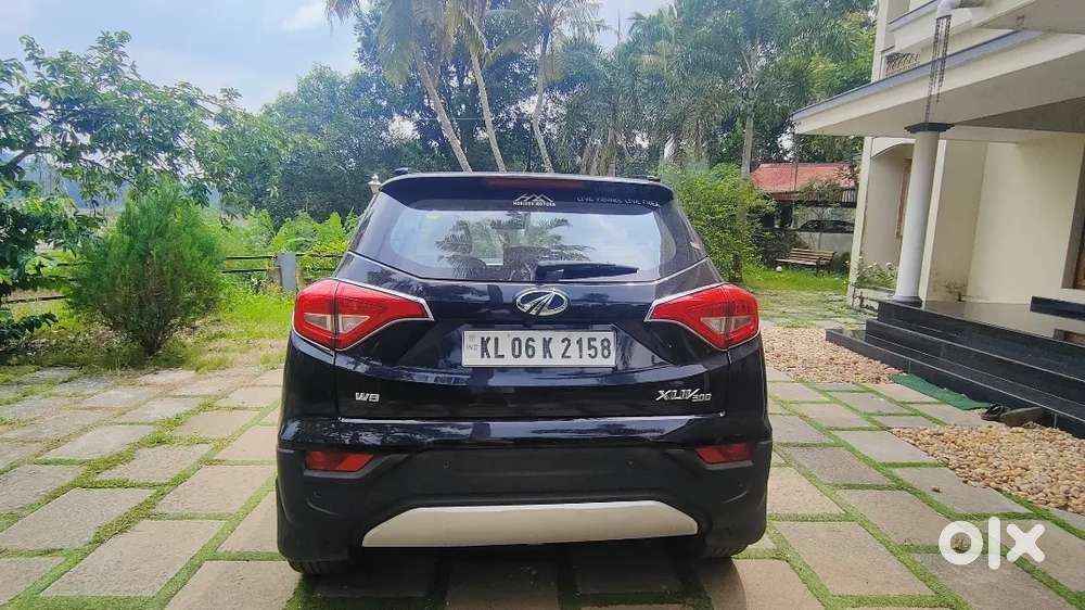 Mahindra Xuv300 W8 Petrol Good Condition