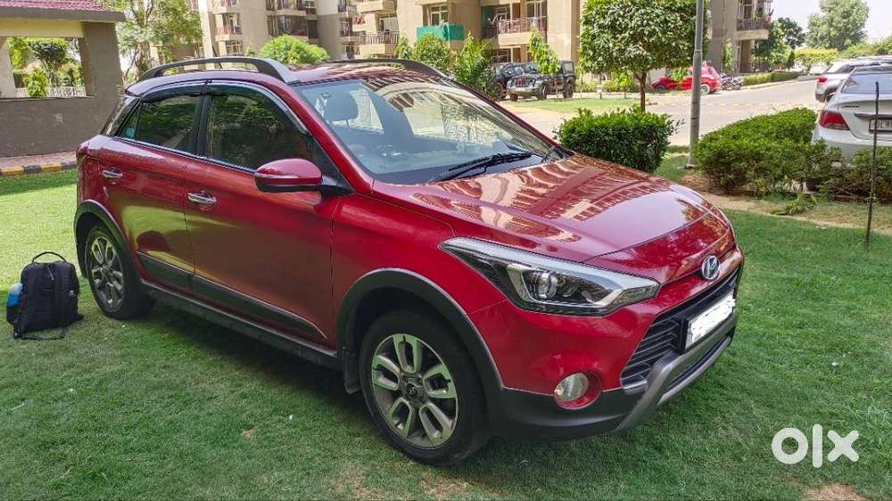 Hyundai I20 Active 2015 Cng, 116999 Km Personal Driven