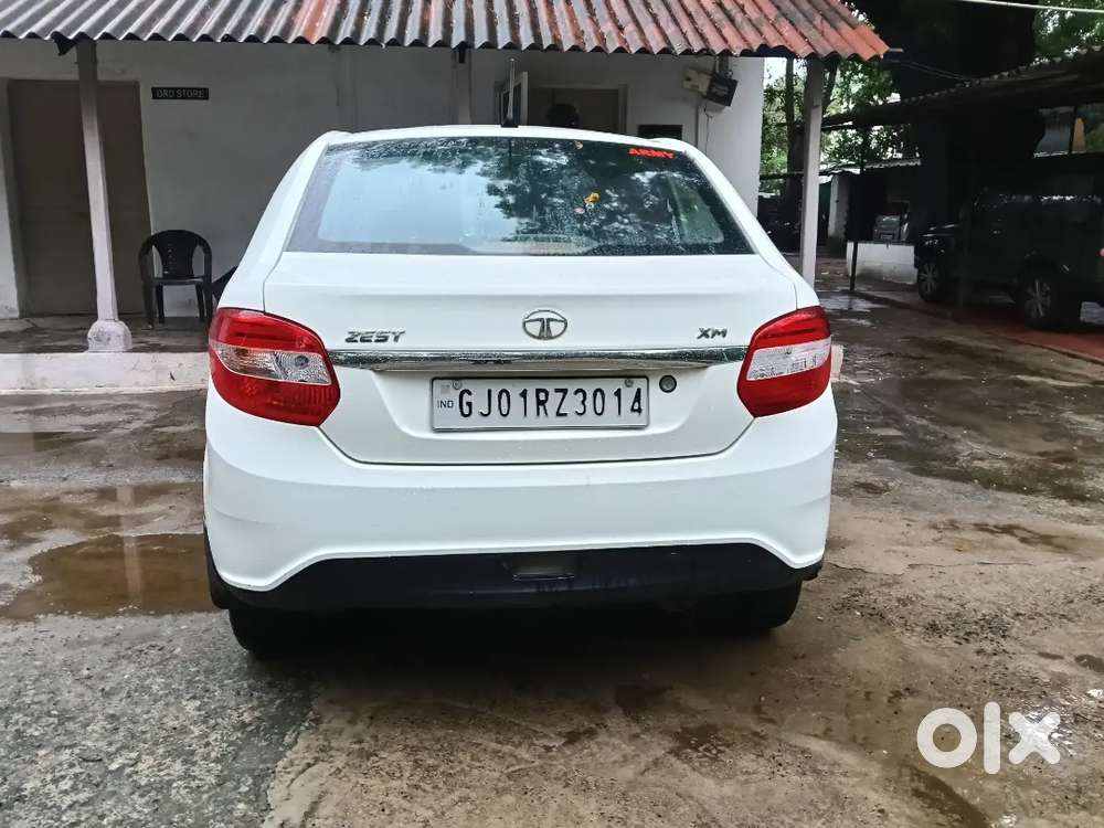 Tata Zest 1.2t Revotron 2017