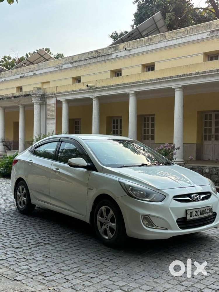 Hyundai Verna 1.4 Vtvt, 2012, Petrol