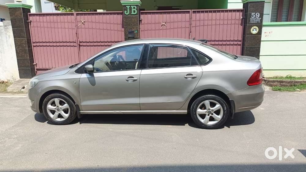 Skoda Rapid 2013-2016 1.6 Mpi Ambition Plus, 2013, Petrol