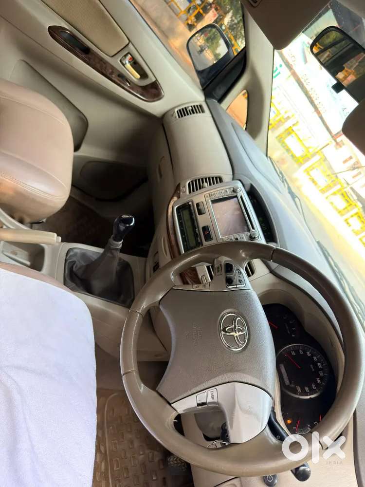 Toyota Innova 2013 Diesel Well Maintained