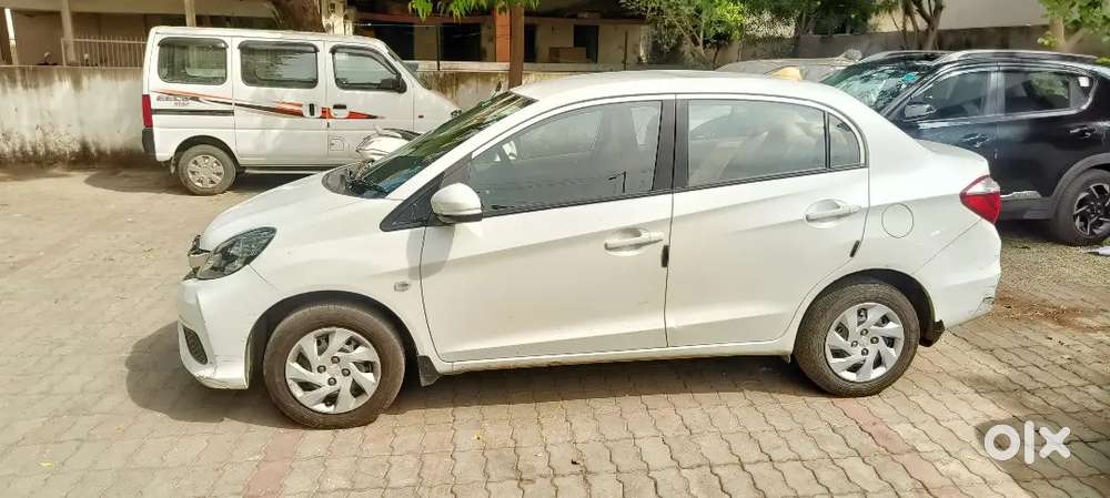 Honda 1.5 Diesel Full Insurance With 1st Owner