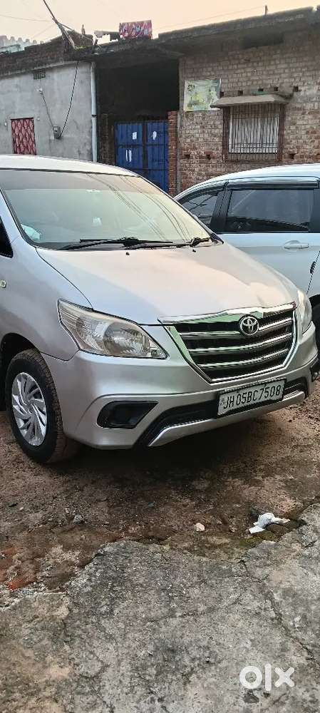 Toyota Innova Diesel 2014
