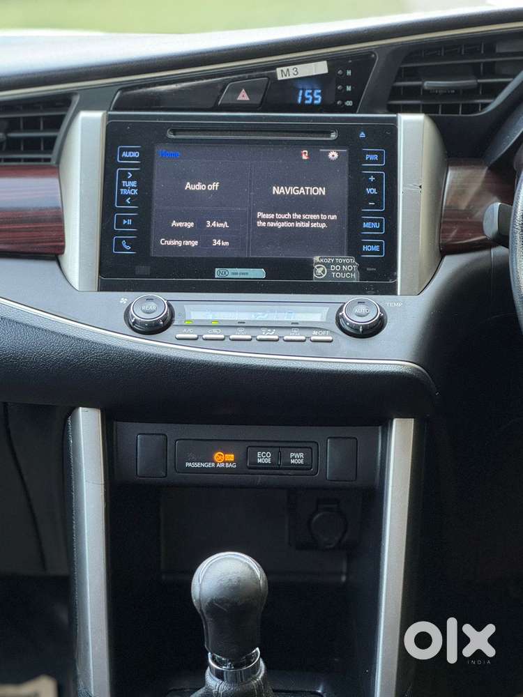 Toyota Innova Crysta 2.4 V, 2017, Diesel