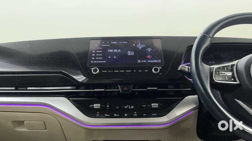 Kia Carens 1.4 Luxury 7 Str, 2022, Petrol
