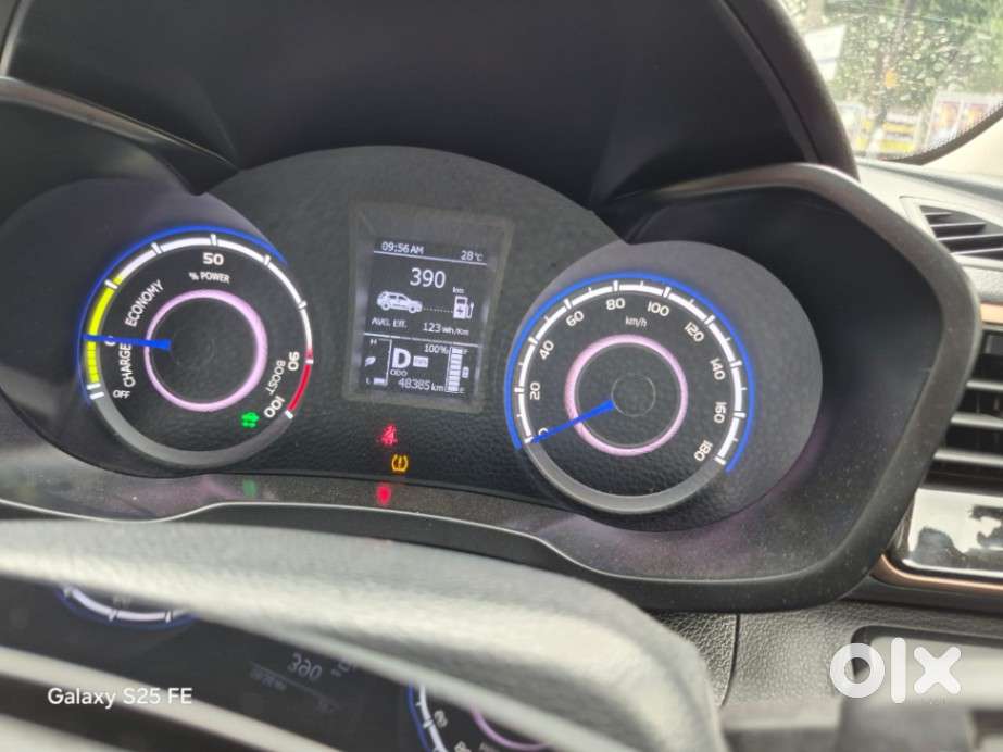 Mahindra Xuv400 Ev El Fast Charger, 2023, Electric