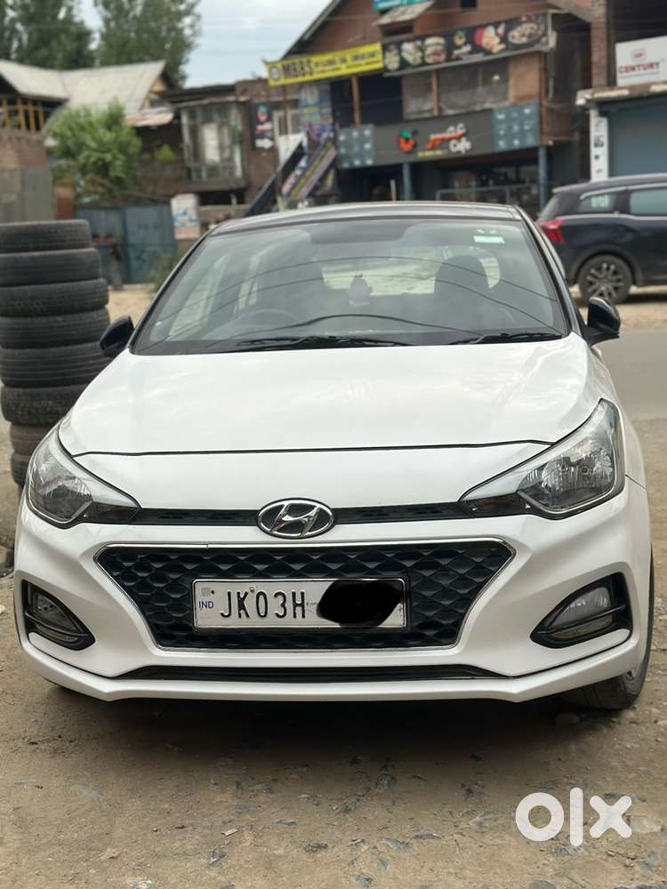 Hyundai New I20 2019 Petrol Dual Tone Vtvt Sportz +