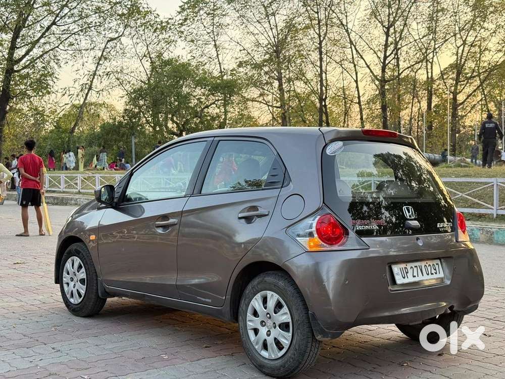 Honda Brio 2013 Petrol Well Maintained