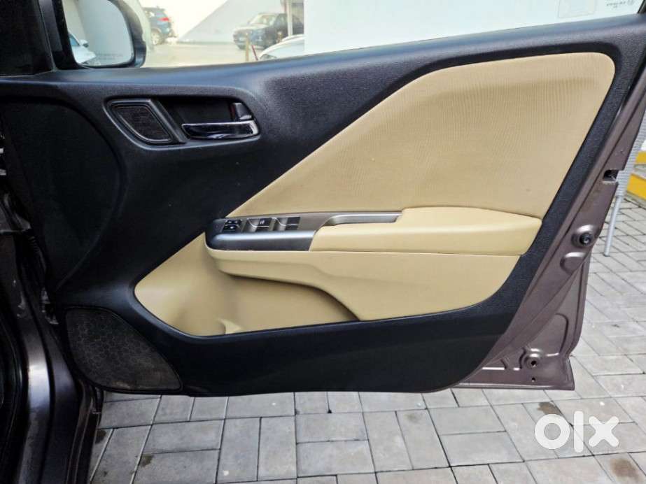 Honda City 2015-2017 I Vtec V, 2016, Petrol