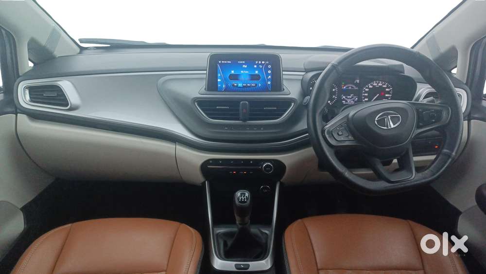 Tata Altroz Xz, 2023, Petrol