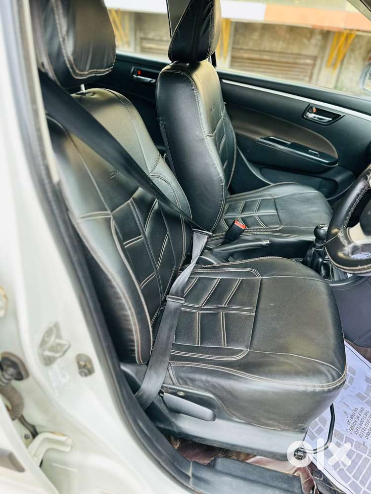 Maruti Suzuki Swift Vxi Ags, 2017, Petrol