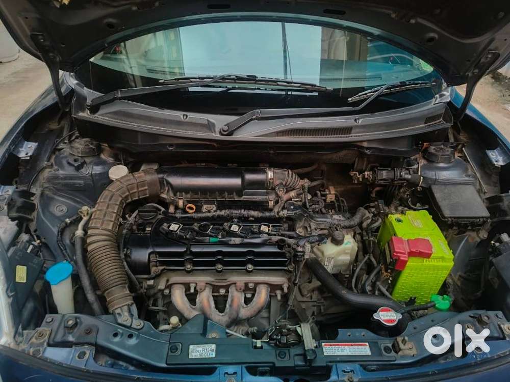 Maruti Suzuki Dzire 1.2 Vxi Amt, 2017, Petrol
