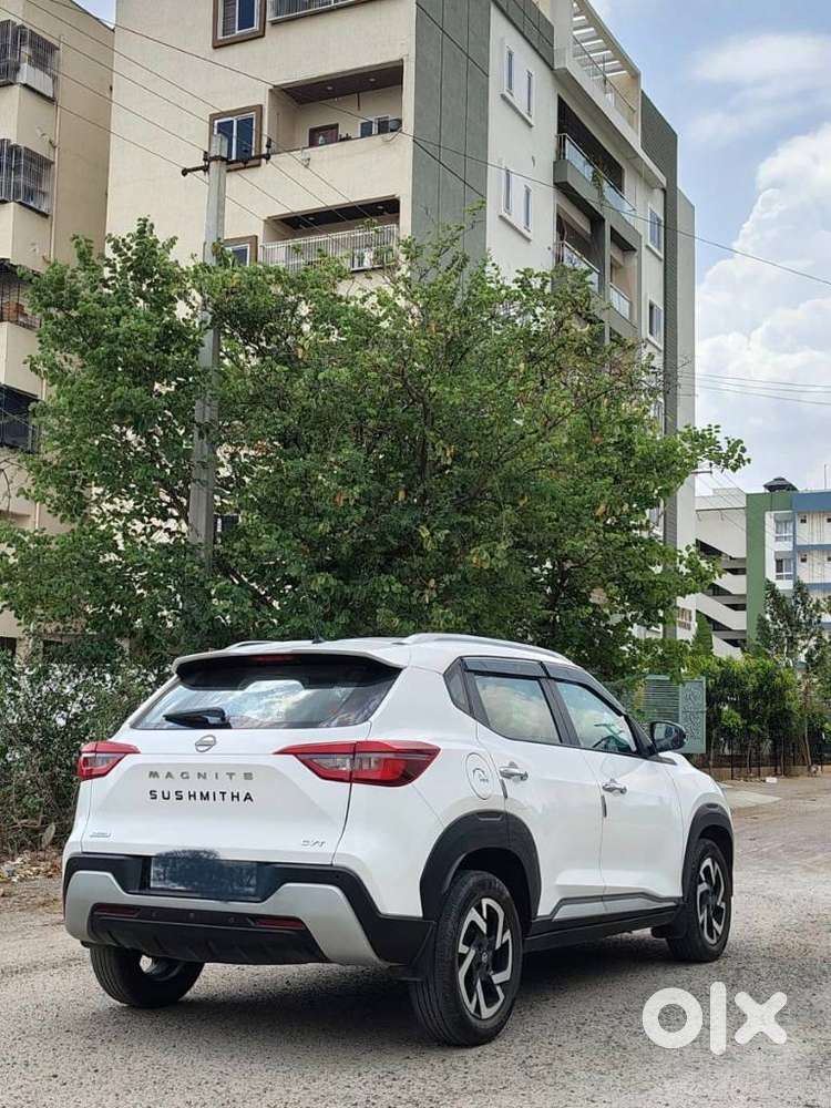 Nissan Magnite 1.0 Xv Executive Turbo Cvt, 2022, Petrol