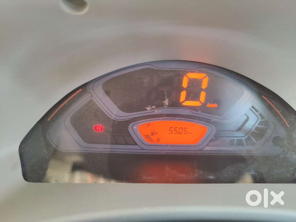 Maruti Suzuki Eeco Petrol 5500 Km Driven