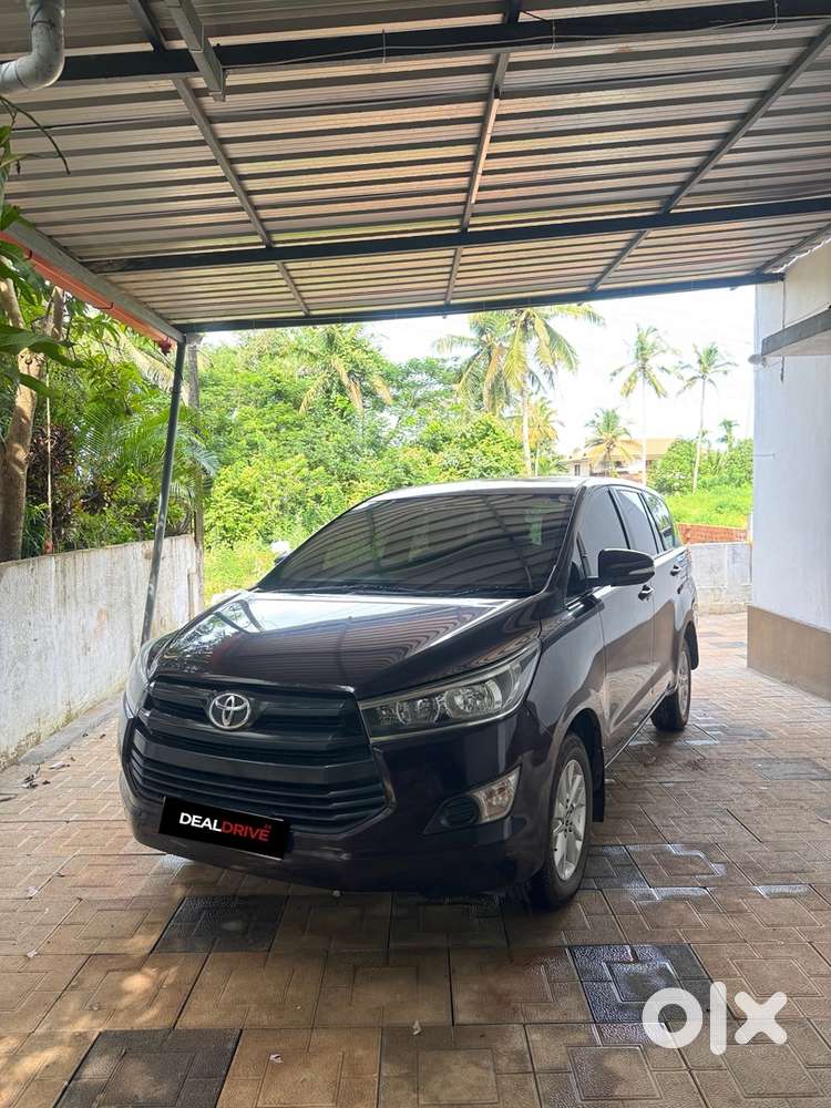 Toyota Innova Crysta 2017 Year Diesel Manual