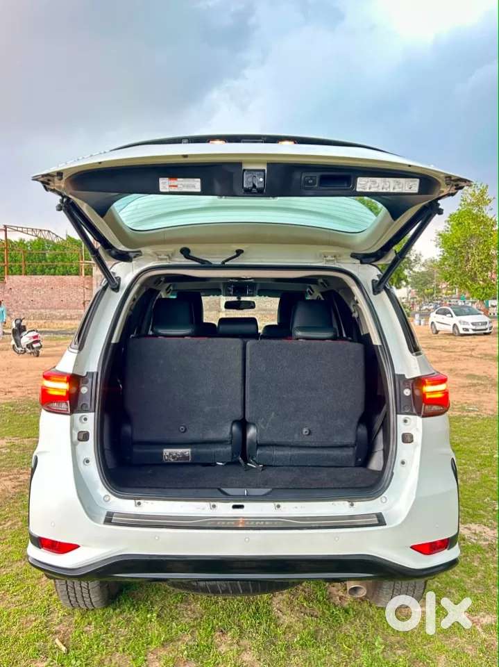 Toyota Fortuner Legender, 2025, Diesel