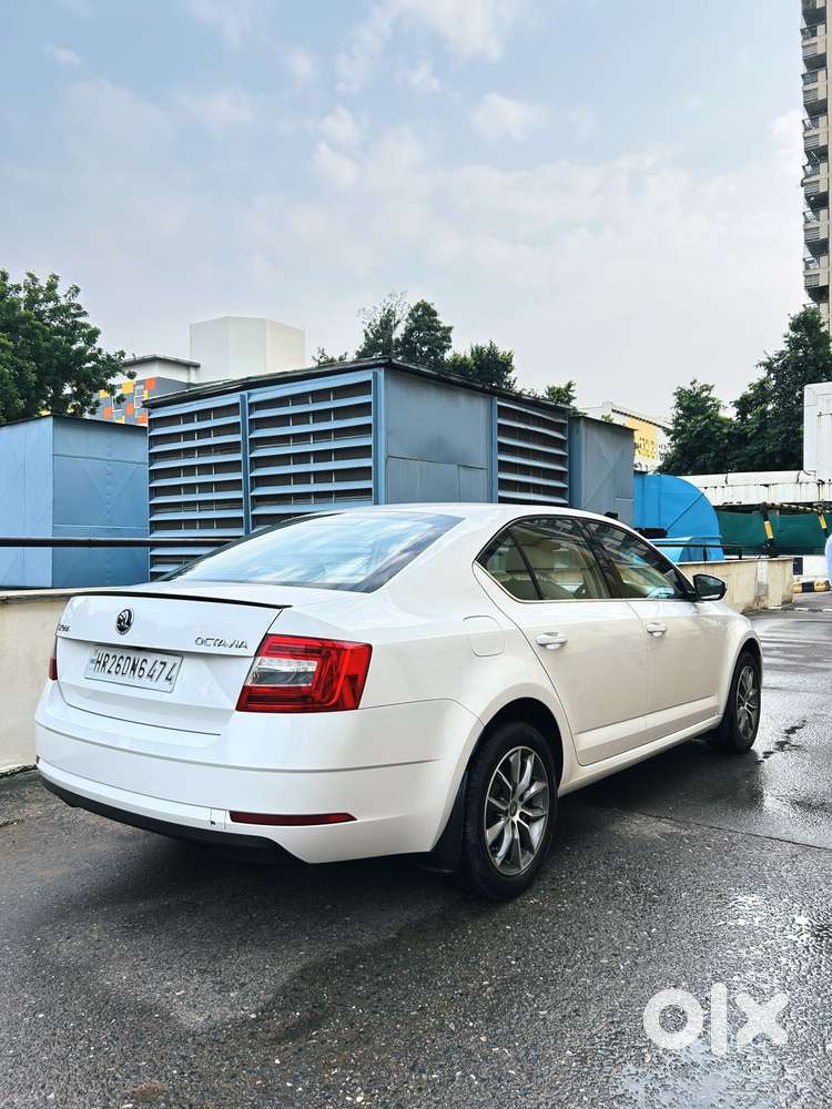 Skoda Octavia 1.8 Tsi Style At, 2018, Petrol