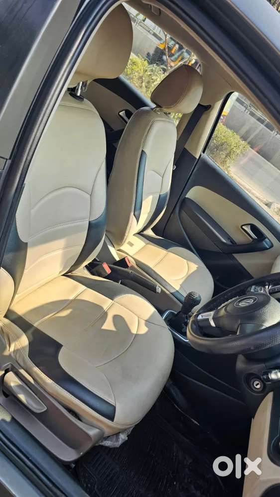 Volkswagen Polo Petrol Highline 1.2l, 2013, Petrol