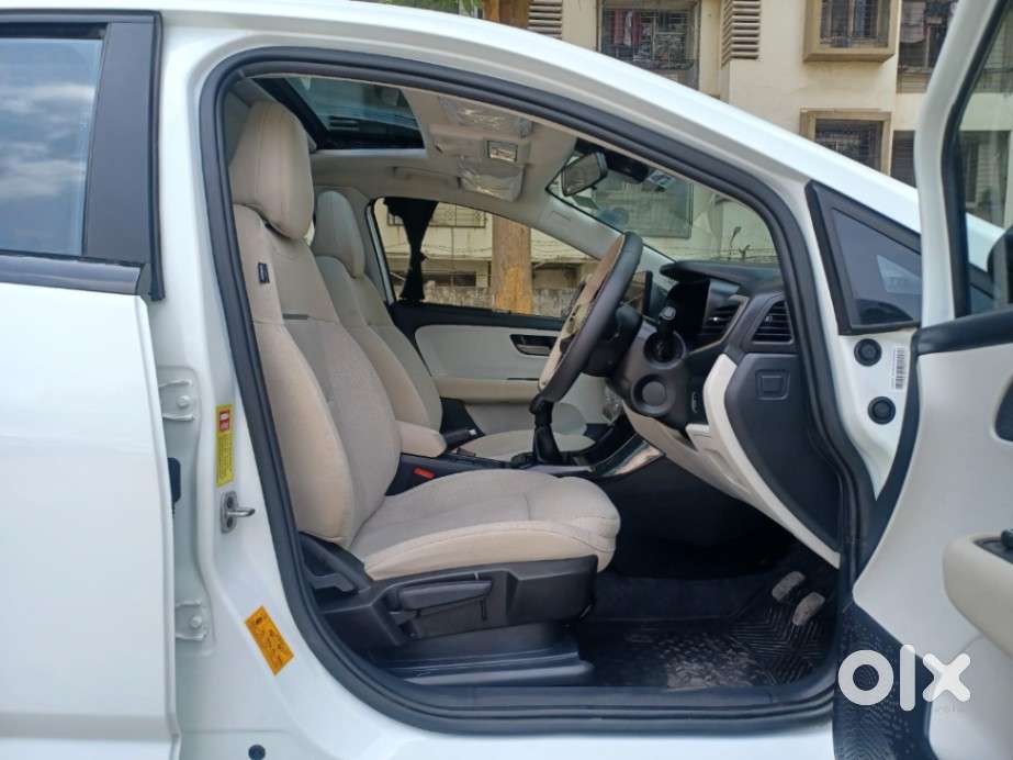 Tata Altroz Xz Plus (s) Icng, 2025, Petrol