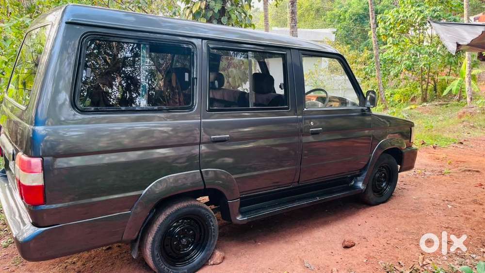 Toyota Qualis 2001 Diesel Good Condition