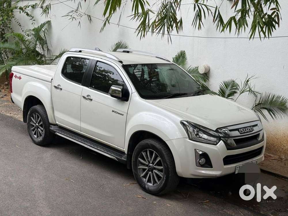 Isuzu D-max V-cross Z 4x4 Mt, 2023, Diesel