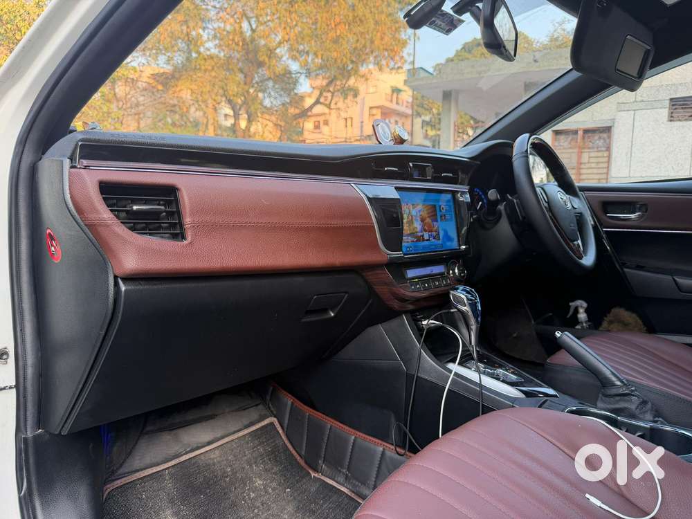 Toyota Corolla Altis Vl, 2016, Petrol