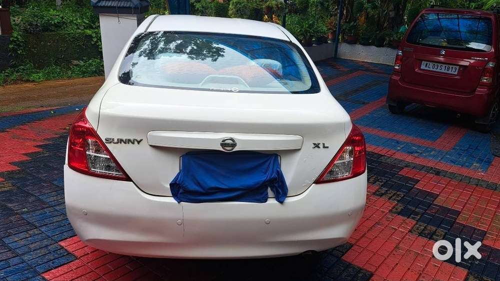Nissan Sunny Petrol 1.5xl
