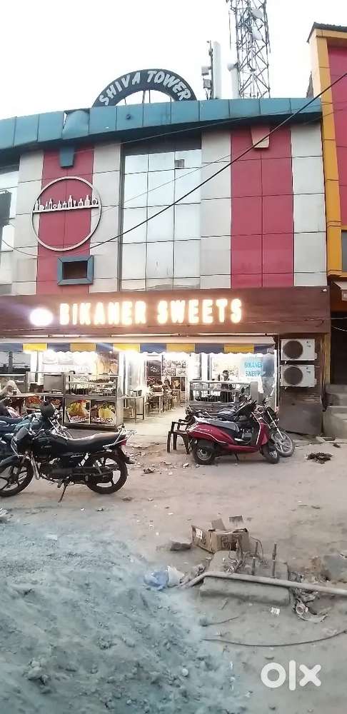 Golgappe tikki or pizza ka karigar chahiye new bikaner shop k liye