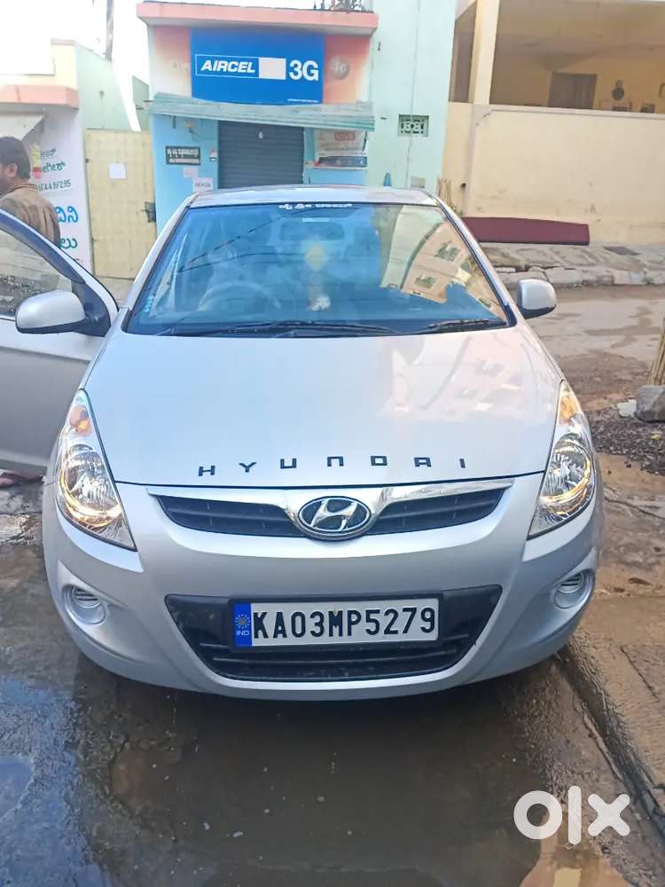 Hyundai I20 2011 Petrol Well Maintained
