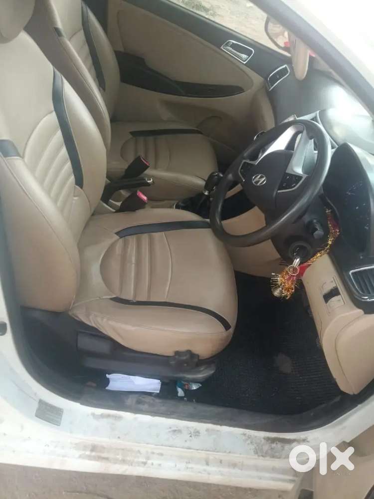 Hyundai Verna 2012 Petrol 75400 Km Driven