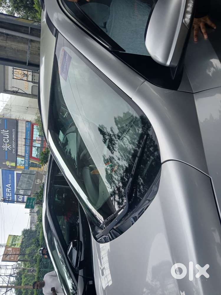 Mahindra Xuv500 W6 2018