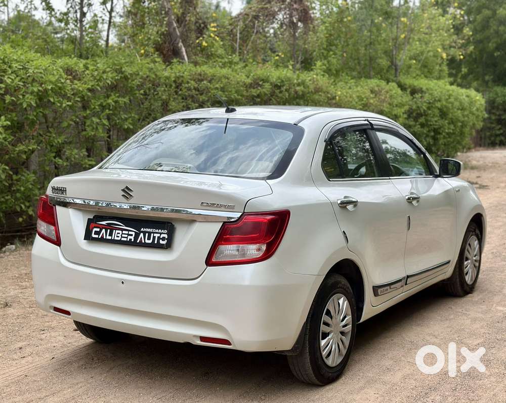 Maruti Suzuki Swift Dzire 1.2 Vxi Bsiv, 2018, Petrol