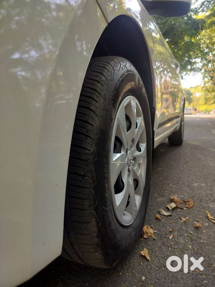 Hyundai Elite I20 Sportz (o) 1.2, 2014, Petrol