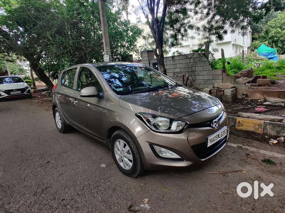 Hyundai I20 2012 Petrol Automatic, Sportz Variant