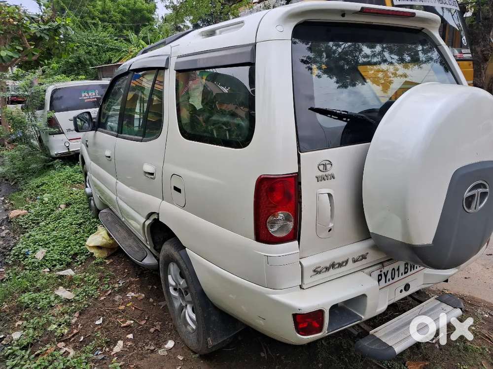 Tata Safari Vtt Dicor 2013 Diesel Manual