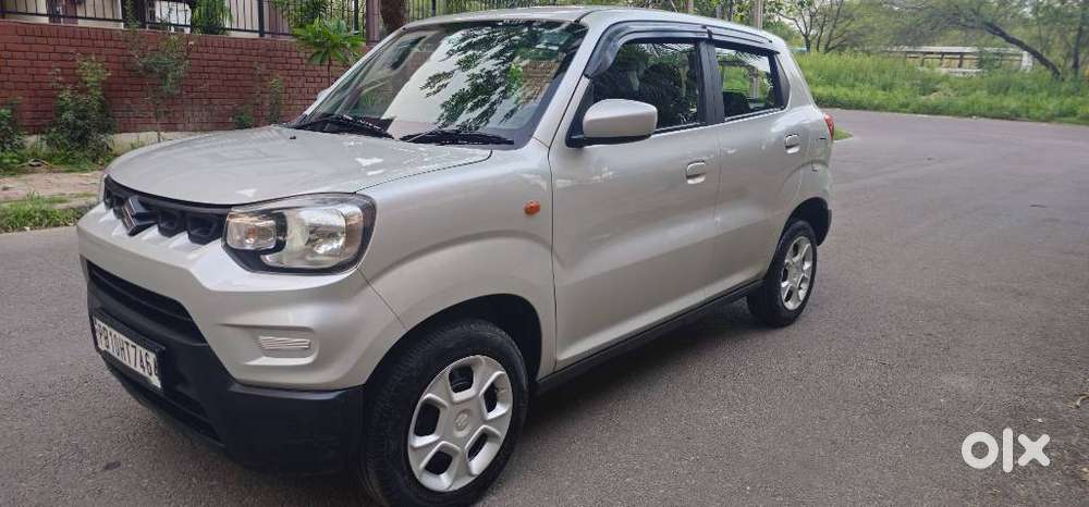 Maruti Suzuki S-presso Vxi Opt, 2022, Petrol