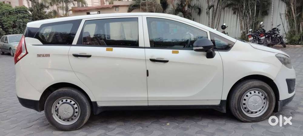 Mahindra Marazzo M2 8str, 2022, Diesel